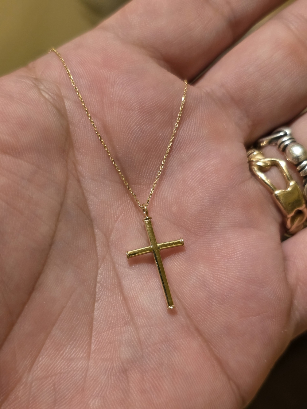 10k Gold Cross Pendant Necklace - Classic Women Jewelry